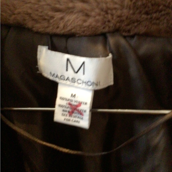 EUC. Worn once. Oversized Teddy Bear jacket 🧥 - Picture 3 of 4